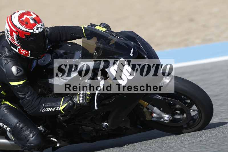 Archiv-2025/01 24.-27.01.2025 Moto Center Thun Jerez/gruen-green/86